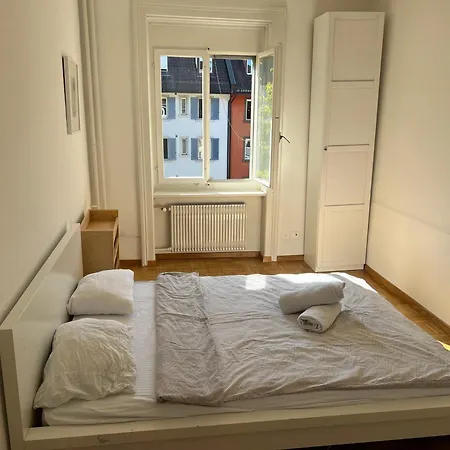 3 Flat Next To Hb Konrad - Self Checkin *